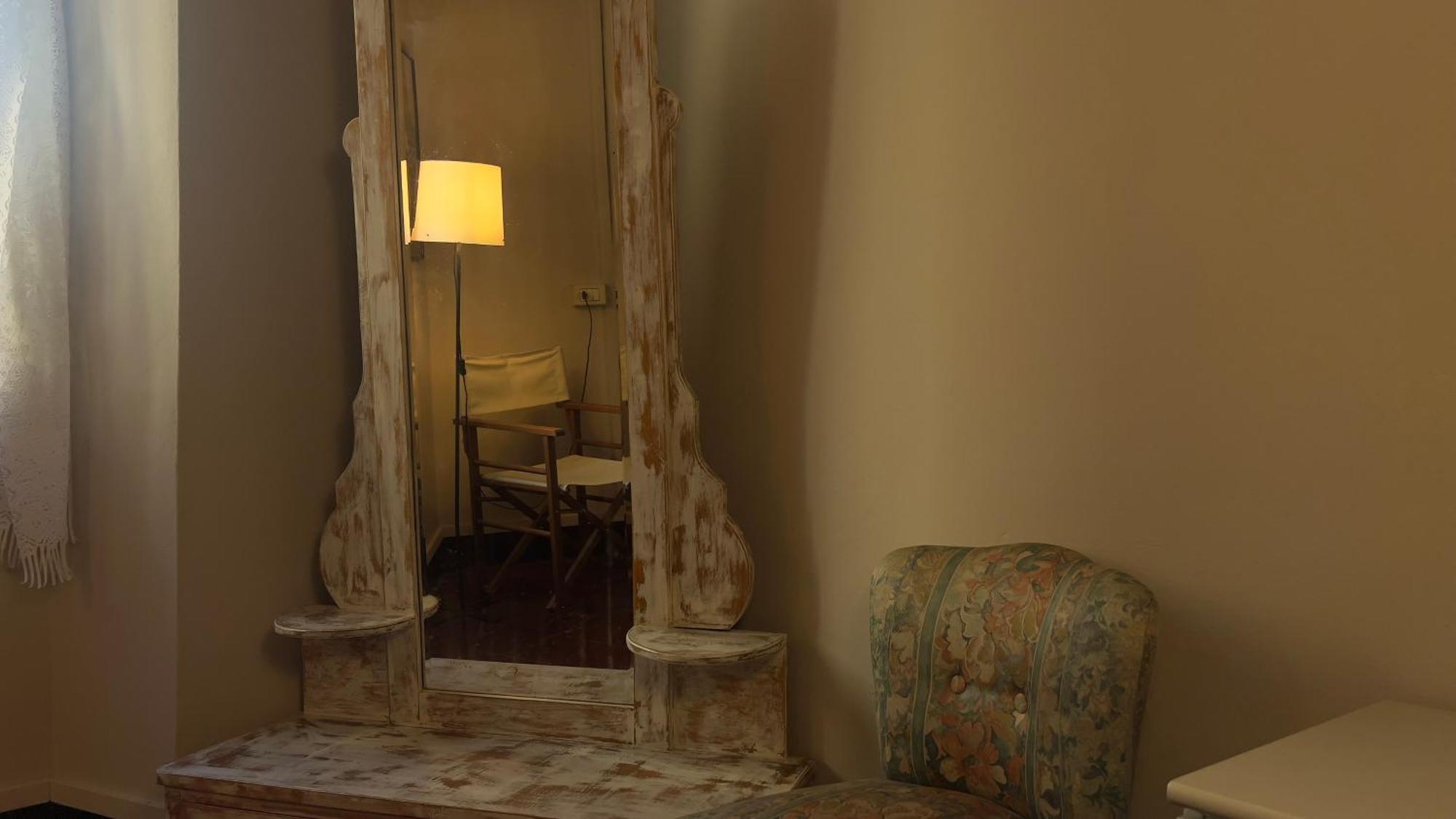 Papavero Piazza Delfino Bergamo Ngoại thất bức ảnh